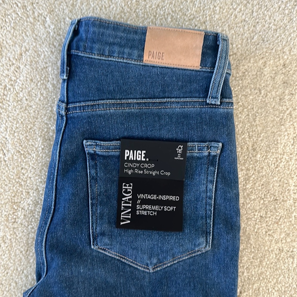 Paige Cindy Crop High Rise Size 26
